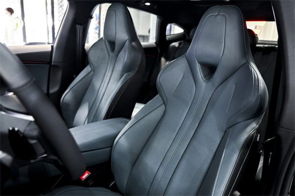 B級(jí)運(yùn)動(dòng)轎車新標(biāo)桿來了，MG7 2025款智能登場(chǎng)，限時(shí)一口價(jià)11.29萬元起